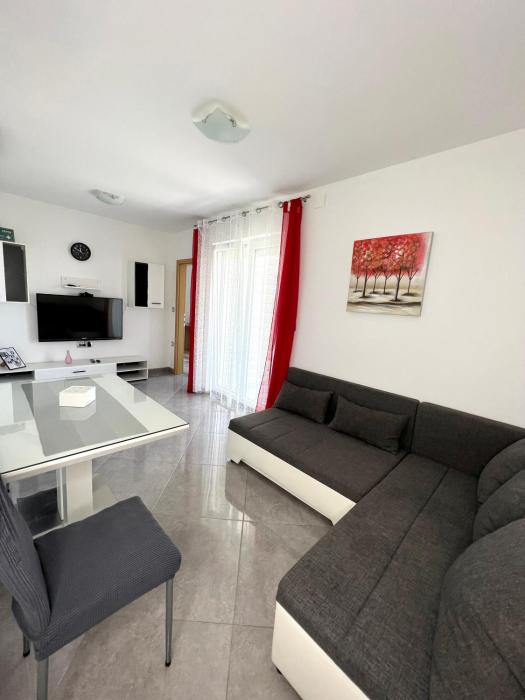 Apartman Solin 1, parking