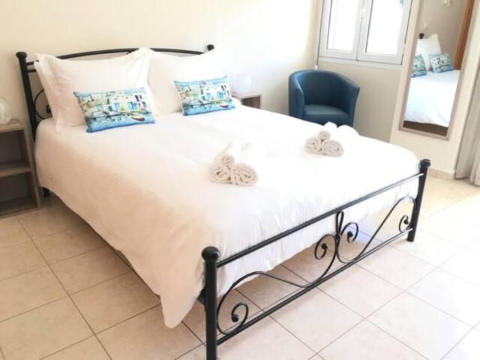 Koumpe Blue Seaside Lovely Studio (2)