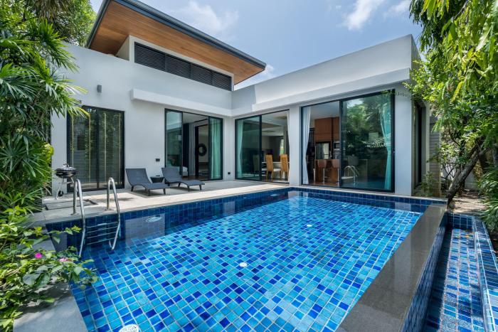 Baan Bua BT17 by Villacarte
