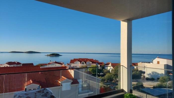 Penthouse Dream Look