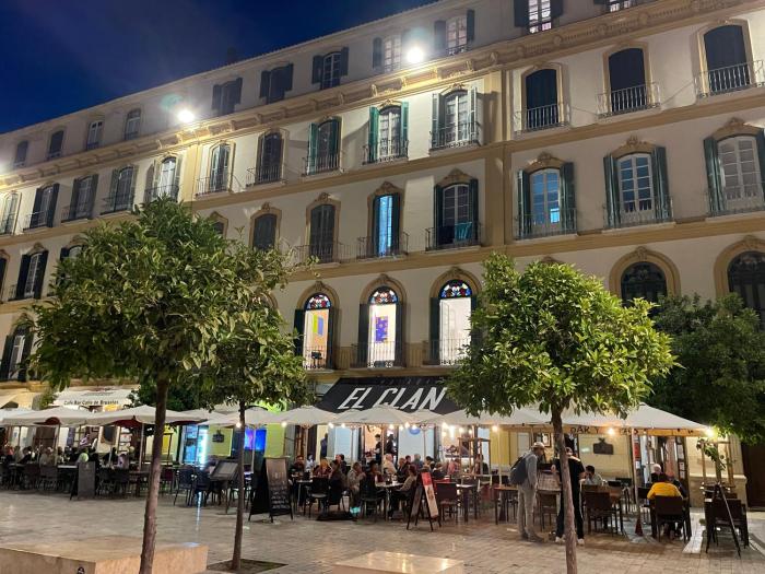 Picassos Deluxe Puerta Verde