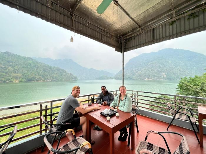 Nhà nghỉ Sơn Lâm - Panorama lake view