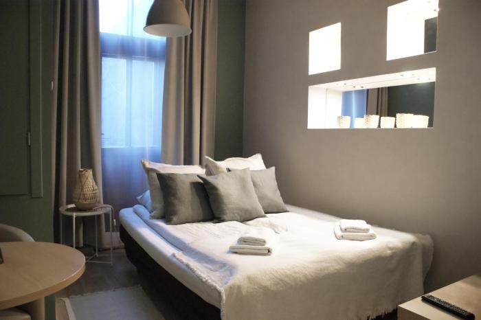 EURO-ROOM