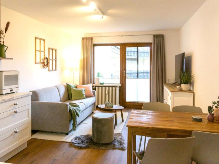 Balkon mit ruhigem Garten in Sonthofen OD1