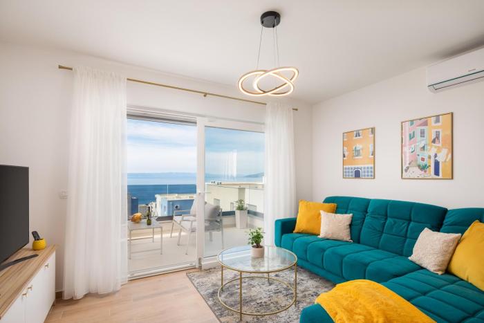 Luxury Sea View Apartment Anda