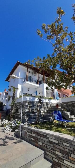 Sun Halkidiki seaside villa