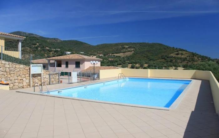Pool in the Hills - Sea 10 MIN - BBQ - Quiet