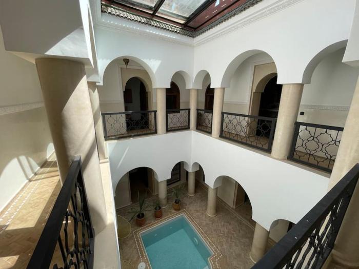 Riad LIdéal 4 Grand Riad Authentique au coeur de la Médina