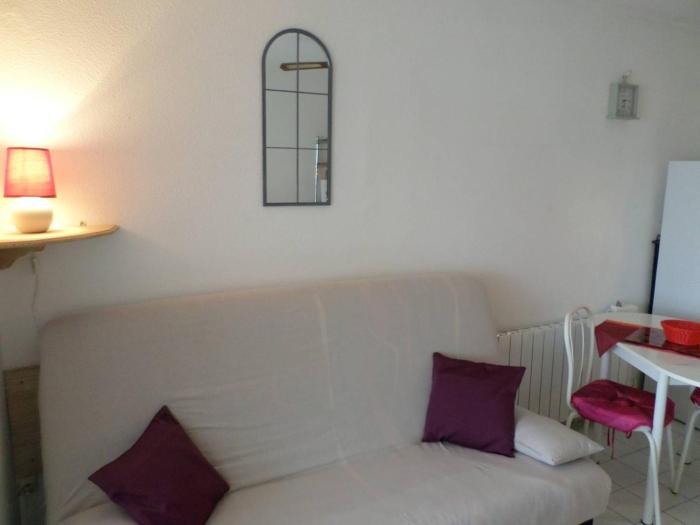 Confortable F2 à Balaruc avec jardin, 4 couchages - FR-1-680-34