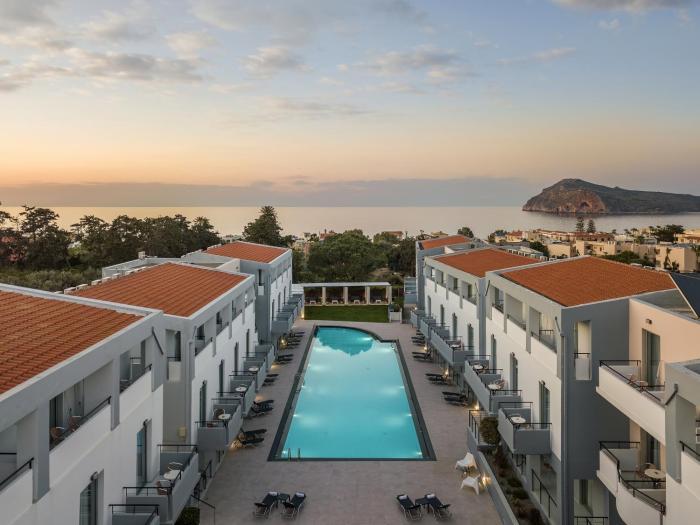 Sunrise Village Hotel -Inclusive