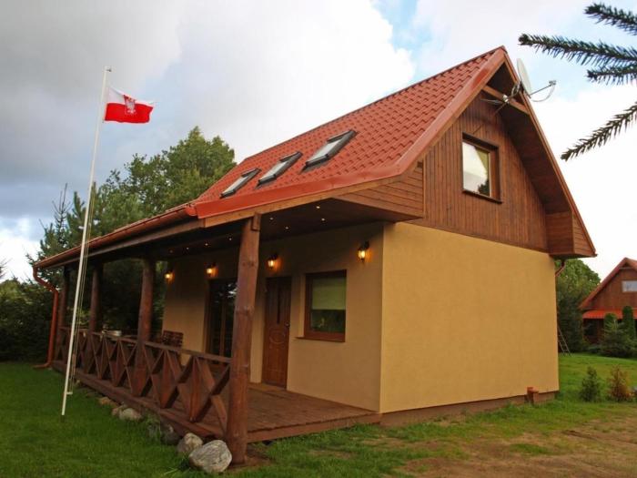 GemÃ¼tliches Ferienhaus in Kopalino mit Terrasse, Grill und Garten
