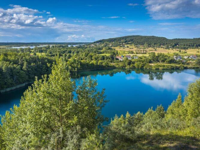 Neat cottages for 4 people, 600m from the lake, Kolczewo