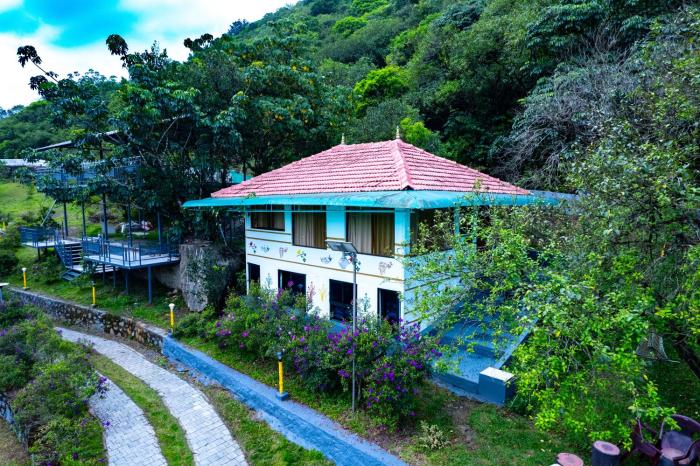 Shisiram-Italian Luxury cottage Tabor Hills Resort