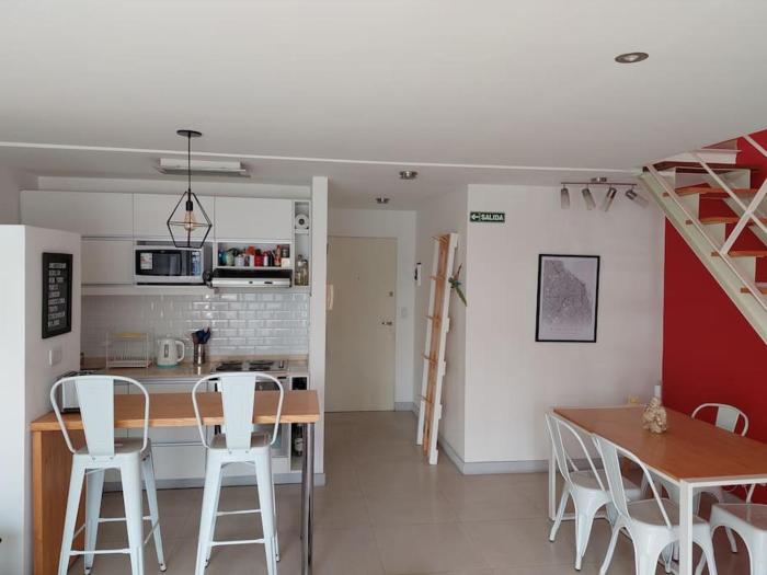 Hermoso Dúplex lleno de aire y luz en Villa Crespo