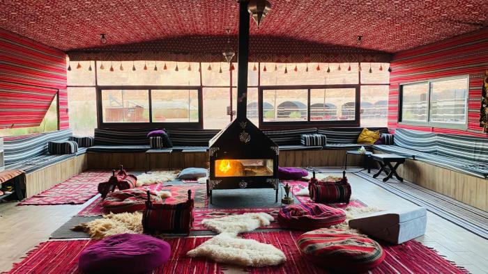 Wadi Rum Pyramids Camp