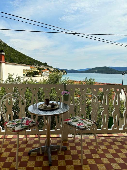 Matijaš Rooms - 20m from the beach