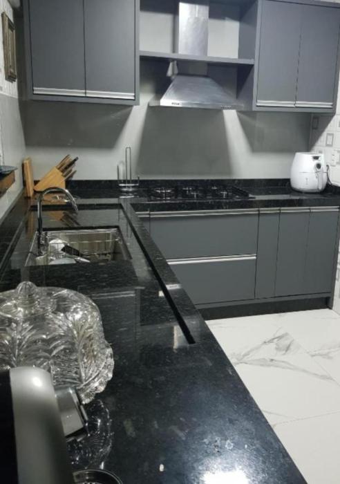 Apto centro 200 mts atlântico shopping e praia