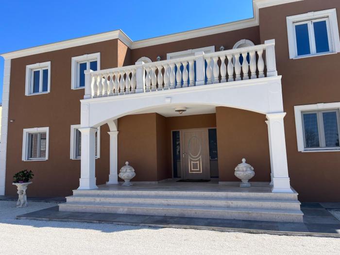 VILLA SILVIA - FUNTANA