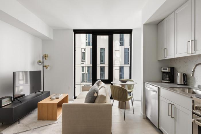 First Hill Studio w Gym Coworking SEA-457