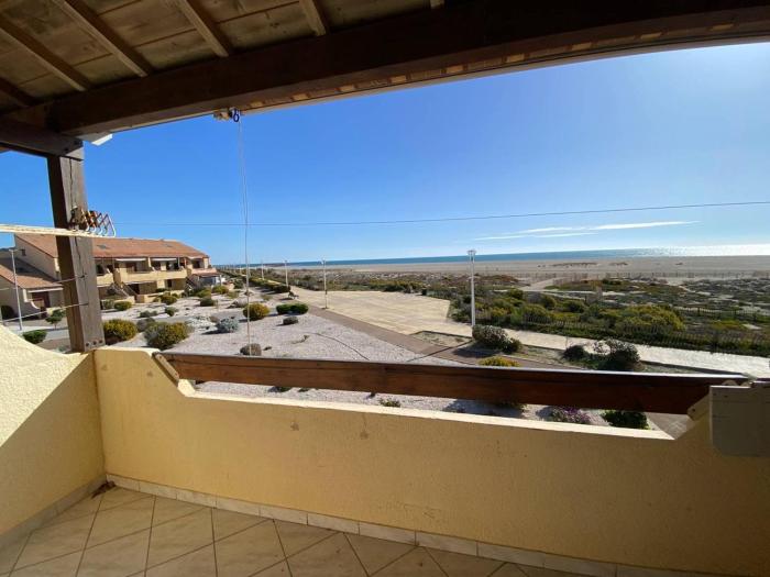 Appartement en bord de mer avec mezzanine, balcon et parking privé à Port Leucate, 6 couchages - FR-1-81-482