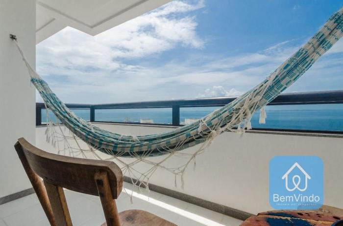 Apartamento com vista mar no Porto da Barra