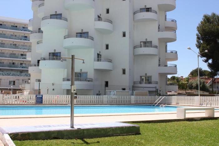 Flamingo Solo Familias Serviplaya