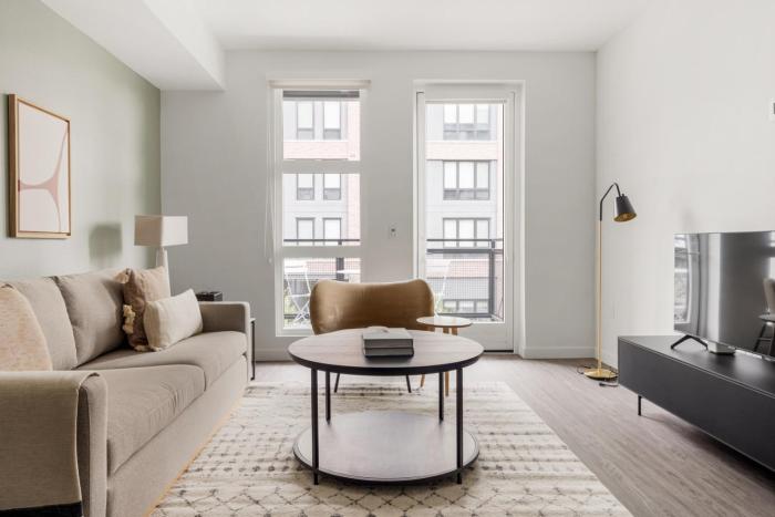 Emeryville 1br w ac wd nr shops SFO-1029