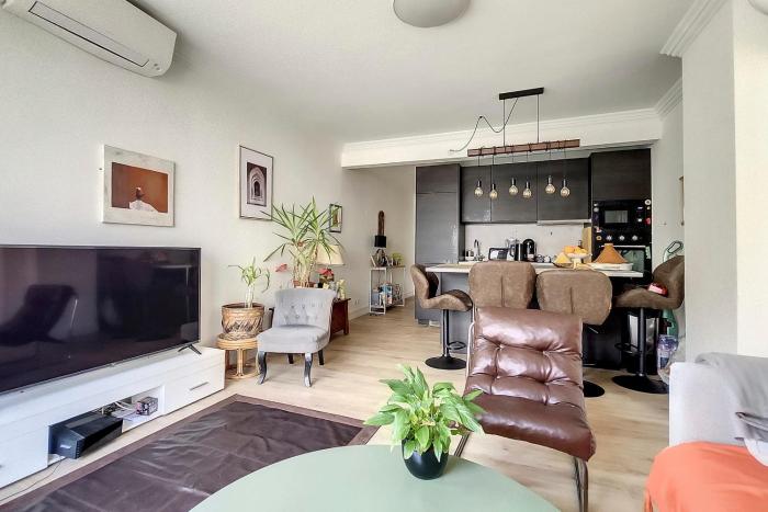 HENRI CAMILLE REAL ESTATE- Santiago - 2 bedrooms close Croisette