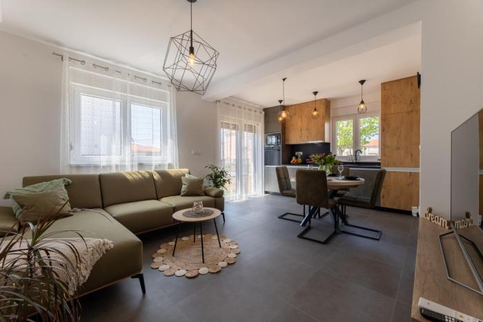 Apartments Maya & Tina