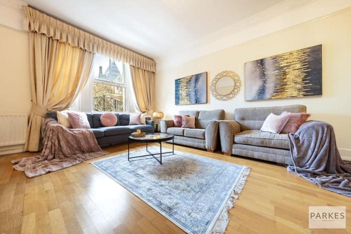 South Kensington - Cromwell Rd Residence