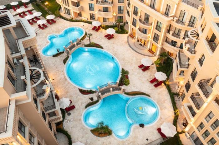 APHRODITE PARK DELUXE