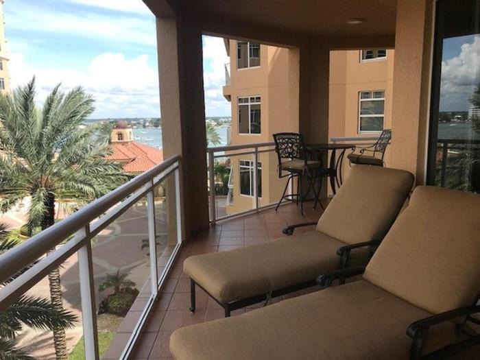 Belle Harbor 506W Panoramic Views