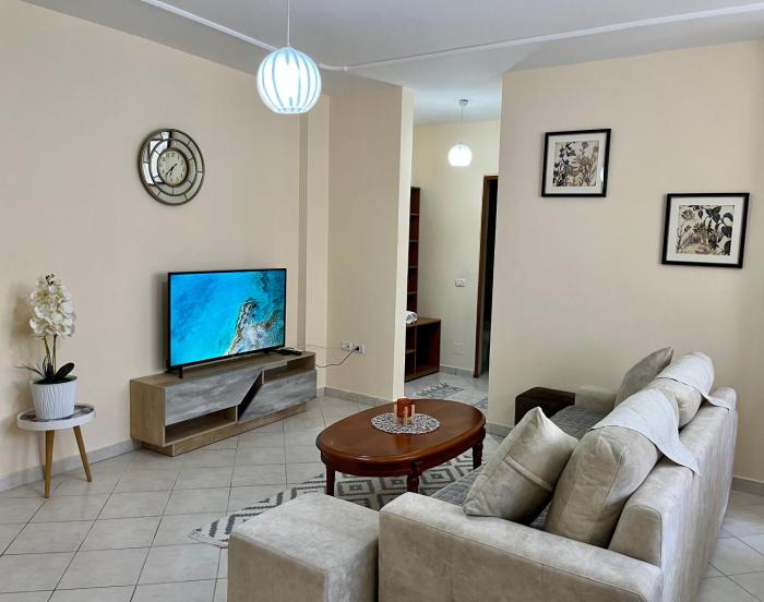 Beachside Family Nest Apt, Spacious & Cozy - by BETA Premium