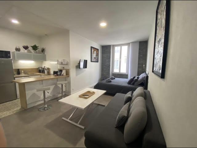 PACA Properties 41H2 - Studio cosy