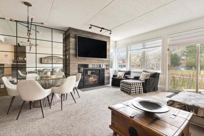 2 BR Ski In Out at Cachet Crossing, Sleeps 8