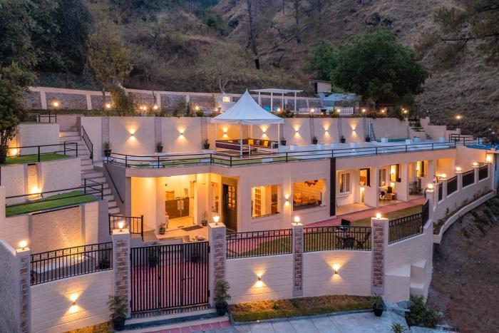 StayVista at Rolling Hills with Pool, Lawn & Pet Friendly