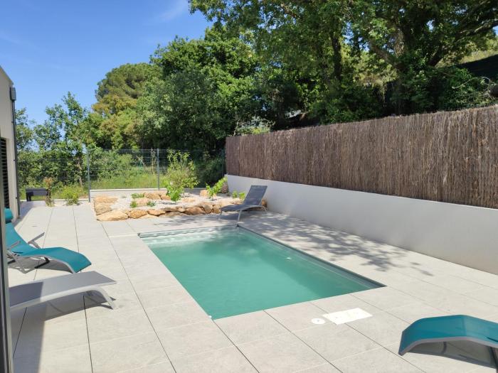 Villa Albera Laroque Gites Location Vacances