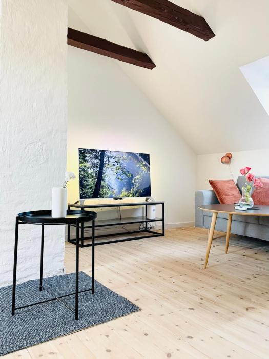 Scandinavian Apartment Hotel - Lunden 1 - Central 3 bedroom apartment on two floors