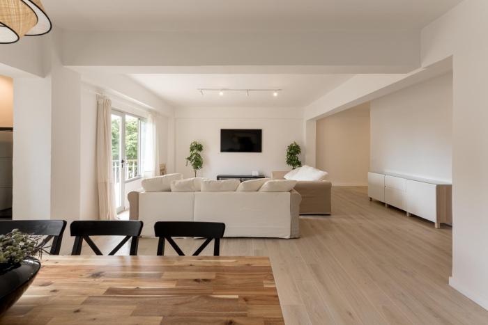 New 4 bedroom in Plaza del Principe