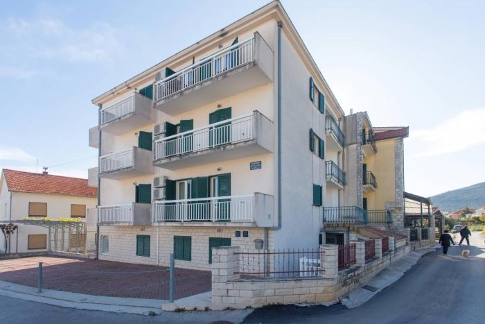 Apartments Betanija