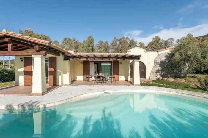Villa Babajola - 500m from the beach