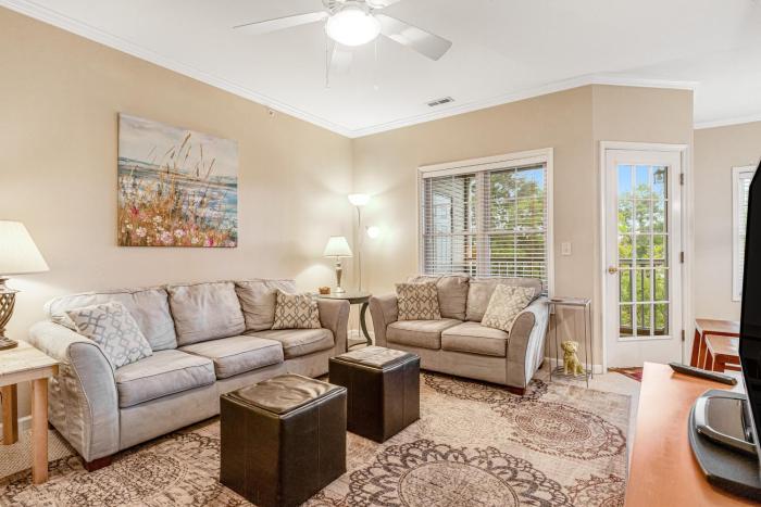 Creekwood - 400 Cascade Ln Unit# 418