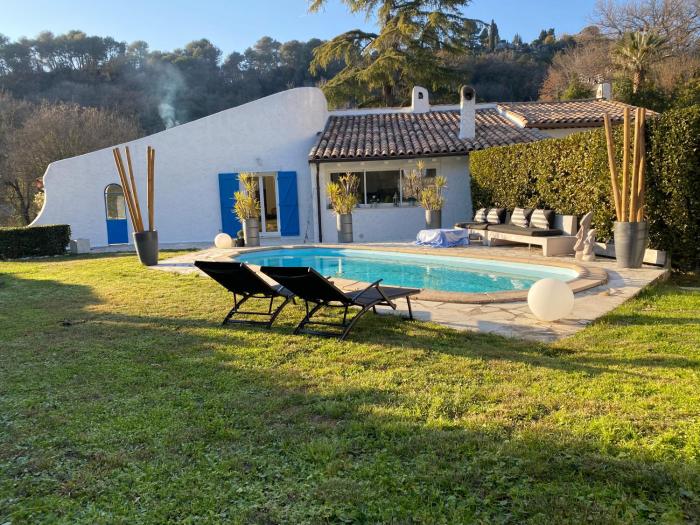 La petite maison bleue