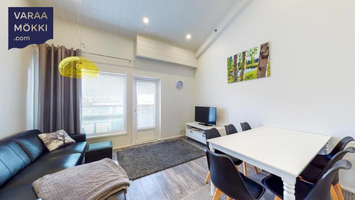 Starvillas A 301 - 6 hengen viehättävä huoneisto keskeisellä paikalla