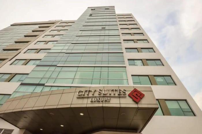 Con generador Suite elegante piscina gym en el norte Gye