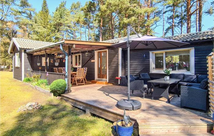 2 Bedroom Cozy Home In Åhus