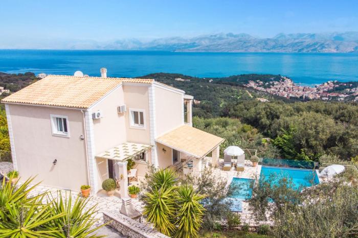 Villa Maria Kassiopi by Villa Plus