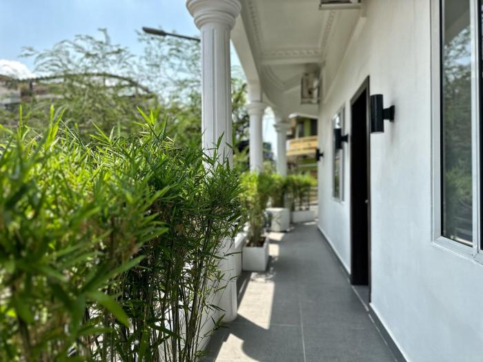 Sun Chakra Boutique Hotel - 50m to Museum & Royal Palace & Walking street