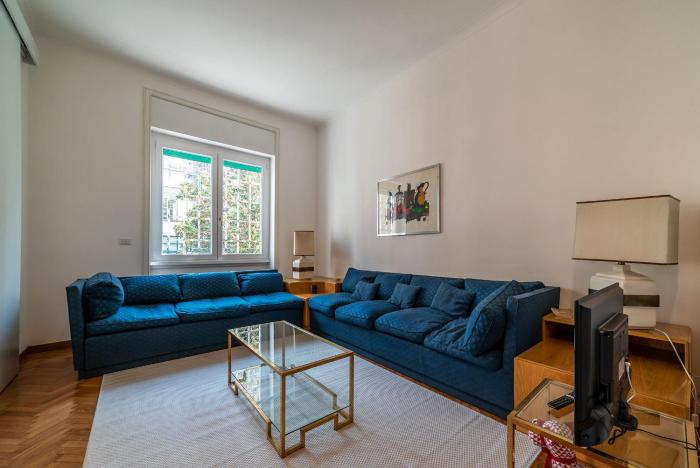 GuestHost - Sapienza & Villa Borghese Comfy Apartment