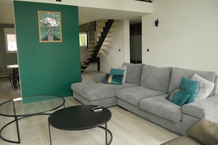 Logement à 100m du virage dArnage- Circuit des 24h du Mans - 6 personnes